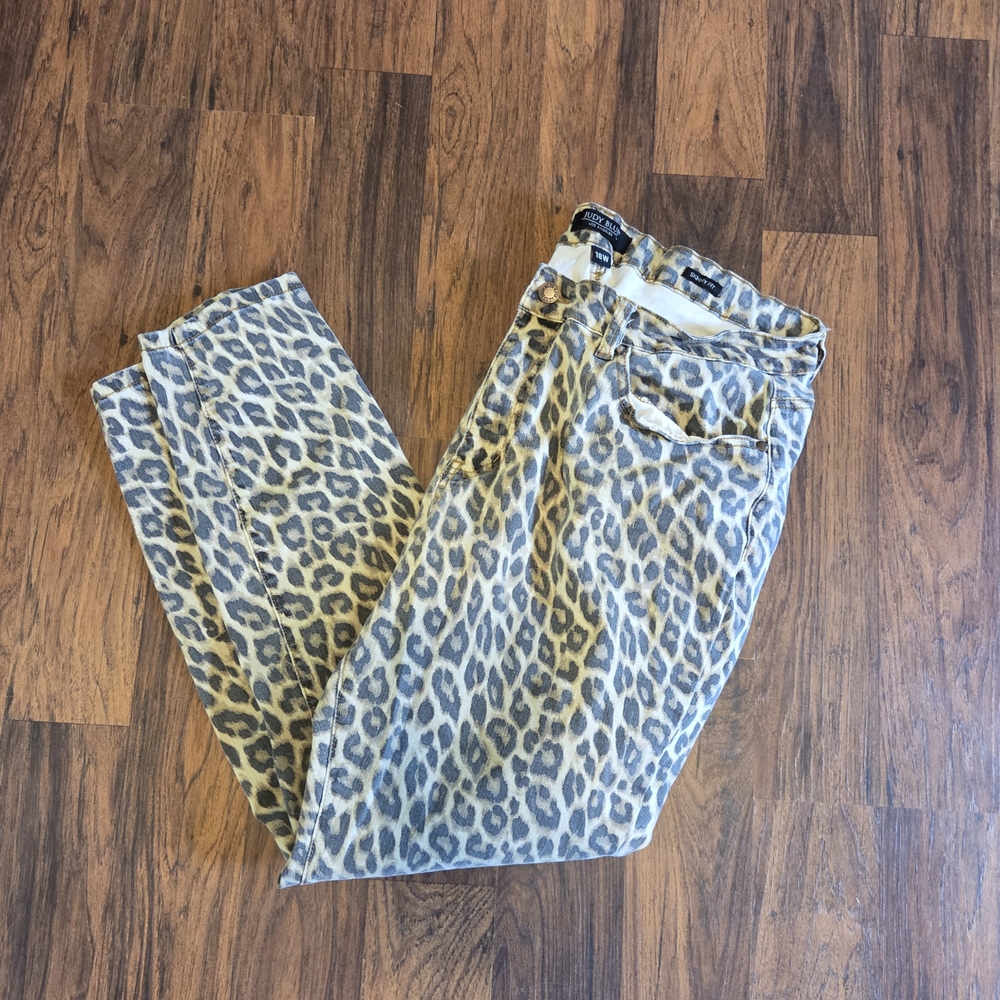 Leopard Print Women Jeans